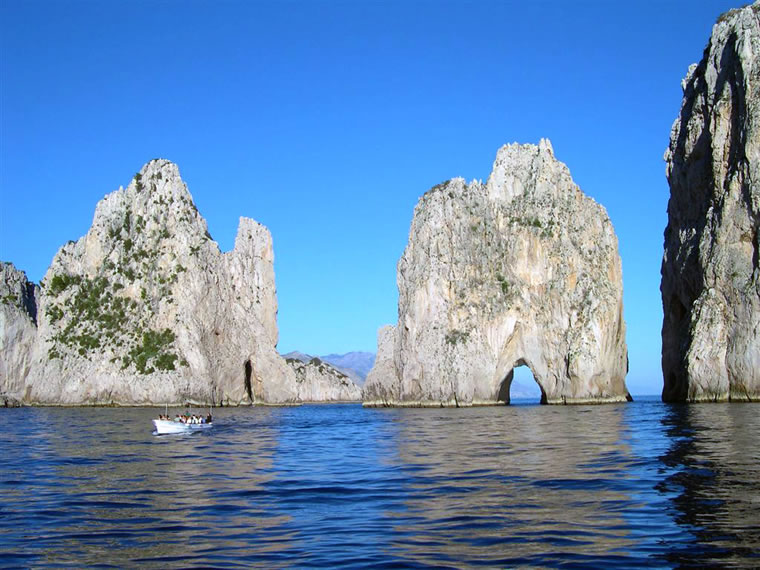 Passaggio marittimo per l'Isola di Capri